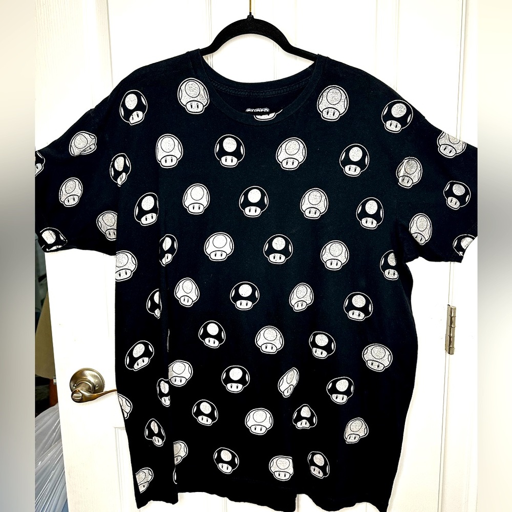 🔹Nintendo Super Mario T-Shirt 2XL
